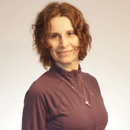Portret al unui practician EFT Tapping, parte din povestea personală de transformare și descoperire a EFT.